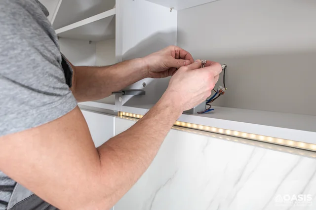 Connecting cabinet LED strip wiring