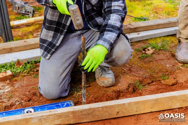 Forming a straight landscape border