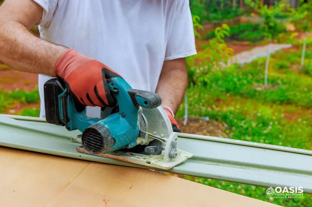 Cutting a long siding piece with a circular saw on site